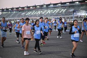 BIB: 51696, 51198
                            <button type="button" onclick="openModal(10463954)" class="btn btn-primary btn-sm float-right btn-popup" data-toggle="modal" data-target=".modal-high-quality">
                        <i class="fas fa-shopping-cart"></i> Add to Cart
                    </button>
                                            <button type="button" onclick="isThisMe(10463954, true)" class="btn btn-success btn-sm float-right btn-popup btn-isme hidden" data-toggle="tooltip" data-placement="bottom" title="นี่คือรูปของคุณใช่ไหม คลิกที่นี่เพื่อเอาเข้าอัลบั้ม">
                        <i class="fas fa-plus"></i> Add to album
                    </button>
                    <button type="button" onclick="isThisMe(10463954, false)" class="btn btn-warning btn-sm float-right btn-popup btn-isnotme hidden">
                        <i class="fas fa-ban"></i> Remove from album
                    </button>